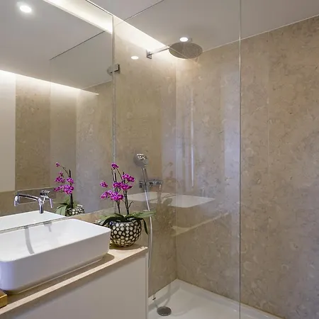 레지덴타스 아우레아 *