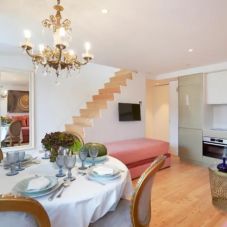 레지덴타스 아우레아 *