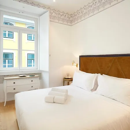 레지덴타스 아우레아 *