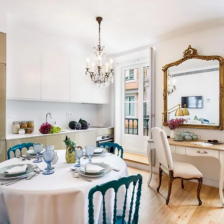 Residentas Aurea Appartement *