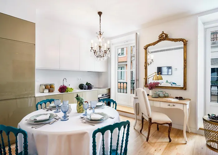 레지덴타스 아우레아 아파트 *