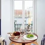 Residentas Aurea * Lisbon